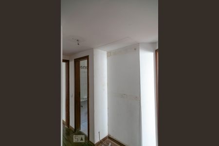 Apartamento à venda com 83m², 3 quartos e 2 vagasCorredor