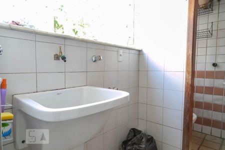 Apartamento à venda com 83m², 3 quartos e 2 vagasÁrea de Serviço