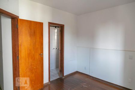 Apartamento à venda com 83m², 3 quartos e 2 vagasQuarto 3 - Suíte