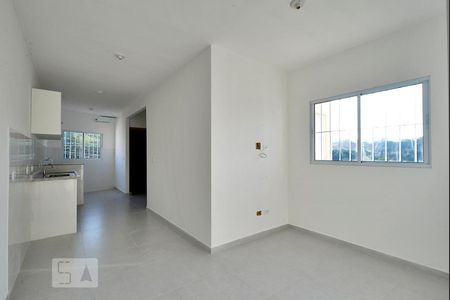 Sala de casa de condomínio para alugar com 2 quartos, 48m² em Vila Guilherme, São Paulo