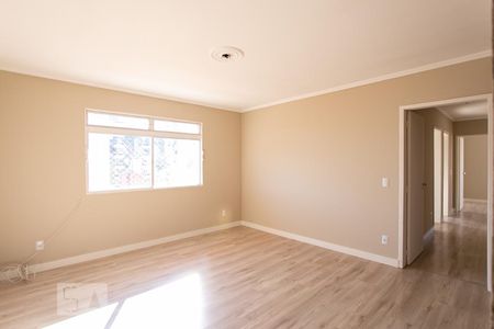 Sala/Cozinha de apartamento para alugar com 3 quartos, 92m² em Menino Deus, Porto Alegre