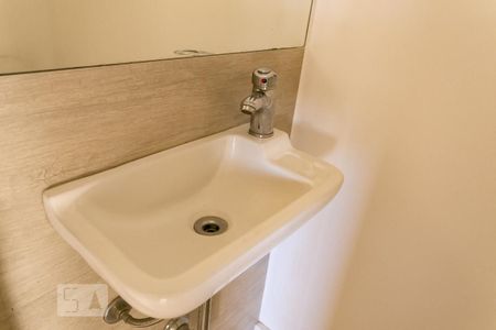 Apartamento para alugar com 92m², 3 quartos e sem vagaBanheiro - Torneira