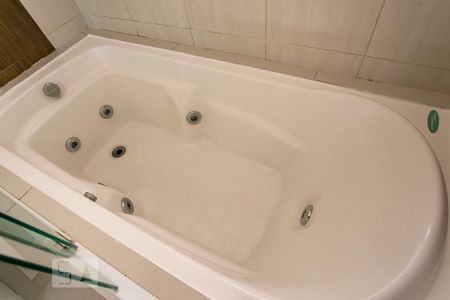 Apartamento para alugar com 92m², 3 quartos e sem vagaDetalhe