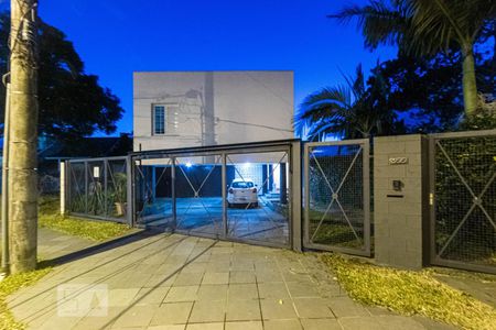 Casa à venda com 450m², 4 quartos e 4 vagasFachada da Casa