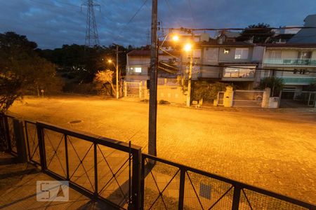 Casa à venda com 450m², 4 quartos e 4 vagasVista do Quarto 2