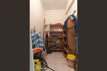 Casa à venda com 450m², 4 quartos e 4 vagasDepósito 2