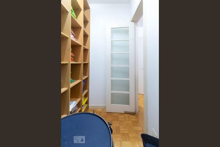 Casa à venda com 450m², 4 quartos e 4 vagasCloset do Quarto 2