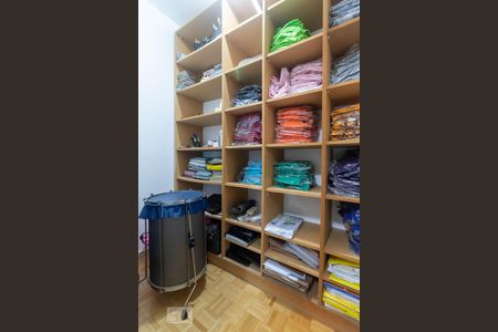 Casa à venda com 450m², 4 quartos e 4 vagasCloset do Quarto 2