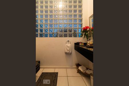 Casa à venda com 450m², 4 quartos e 4 vagasLavabo