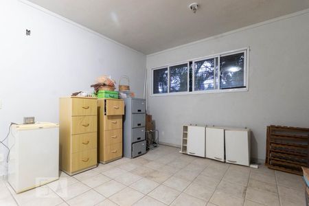 Casa à venda com 450m², 4 quartos e 4 vagasDepósito 1