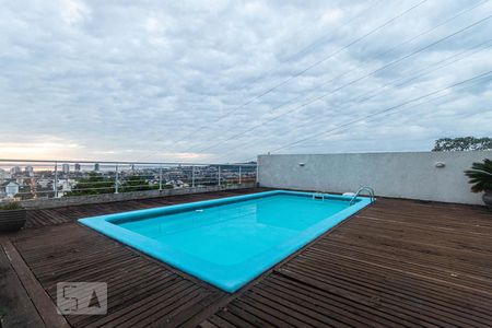 Casa à venda com 450m², 4 quartos e 4 vagasPiscina