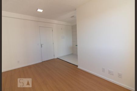 Sala de apartamento para alugar com 2 quartos, 42m² em Vila Guilherme, São Paulo