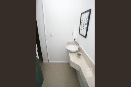 Casa para alugar com 160m², 2 quartos e 1 vagaLavabo