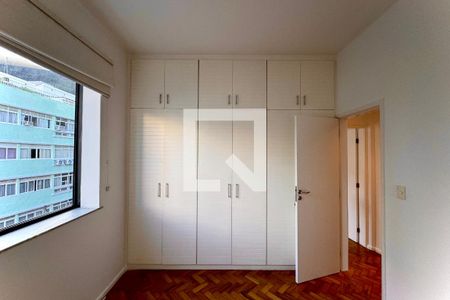 Quarto de apartamento para alugar com 2 quartos, 80m² em Botafogo, Rio de Janeiro