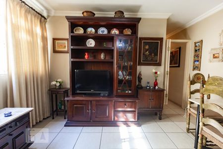 Sala de apartamento à venda com 3 quartos, 74m² em Jardim das Acácias, São Paulo