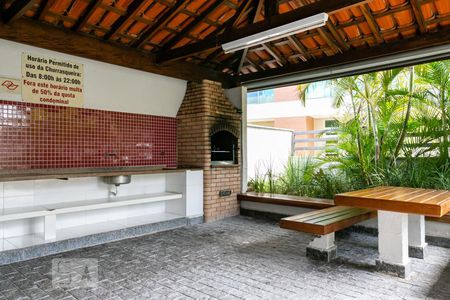 Apartamento para alugar com 72m², 3 quartos e 2 vagas Apartamento para alugar com 72m², 3 quartos e 2 vagasÁrea comum - Churrasqueira