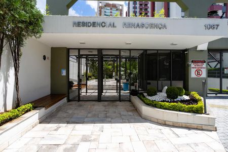 Apartamento para alugar com 72m², 3 quartos e 2 vagas Apartamento para alugar com 72m², 3 quartos e 2 vagasFachada do condomínio