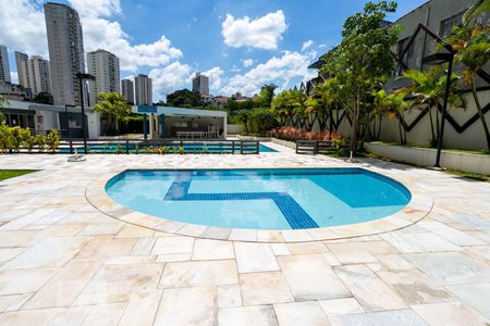 Apartamento para alugar com 72m², 3 quartos e 2 vagas Apartamento para alugar com 72m², 3 quartos e 2 vagasÁrea comum - Piscina