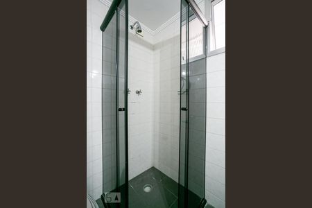 Apartamento para alugar com 72m², 3 quartos e 2 vagas Apartamento para alugar com 72m², 3 quartos e 2 vagasBanheiro