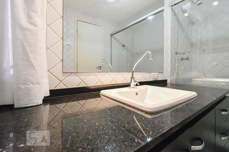 Apartamento para alugar com 106m², 3 quartos e 1 vaga Apartamento para alugar com 106m², 3 quartos e 1 vagaSuíte - Banheiro