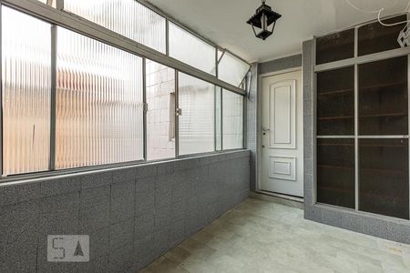 Apartamento à venda com 49m², 1 quarto e sem vagaÁrea de Serviço