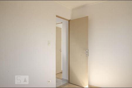Quarto 1 de apartamento para alugar com 2 quartos, 64m² em Vila Amélia, São Paulo