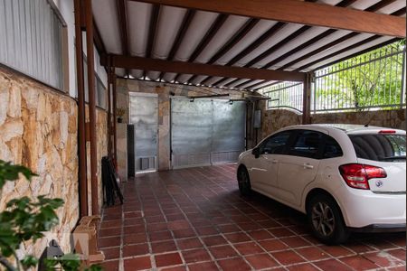 Casa à venda com 266m², 5 quartos e 4 vagasGaragem
