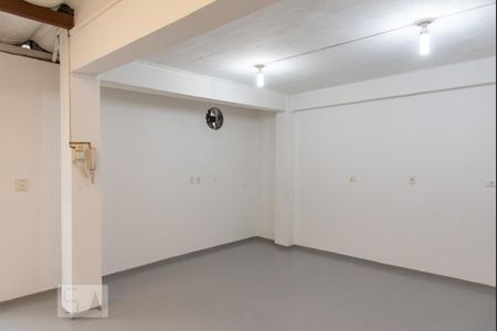 Casa à venda com 266m², 5 quartos e 4 vagasSalão