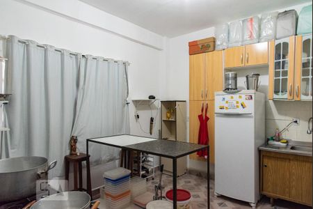 Casa à venda com 266m², 5 quartos e 4 vagasCozinha 2