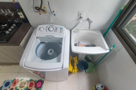 Apartamento à venda com 70m², 3 quartos e 1 vagaÁrea de Serviço