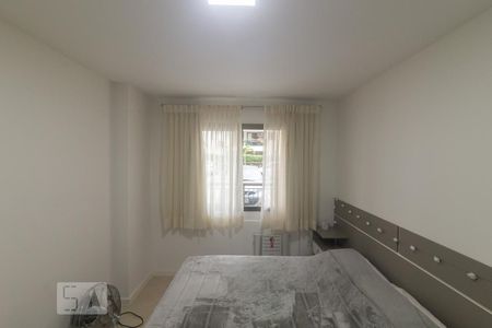Apartamento à venda com 70m², 3 quartos e 1 vagaSuíte