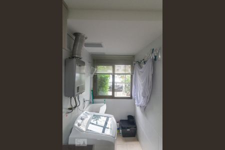 Apartamento à venda com 70m², 3 quartos e 1 vagaÁrea de Serviço