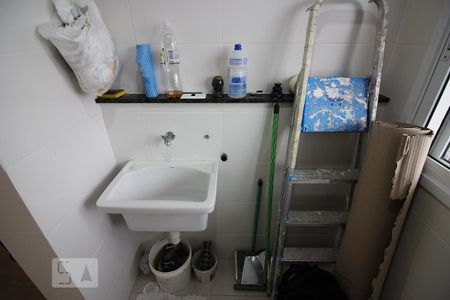 Apartamento para alugar com 55m², 2 quartos e 1 vagaÁrea de Serviço