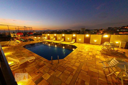 Apartamento à venda com 200m², 4 quartos e 4 vagas Apartamento à venda com 200m², 4 quartos e 4 vagasArea Comum