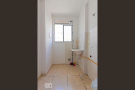 Apartamento à venda com 45m², 2 quartos e 1 vaga Apartamento à venda com 45m², 2 quartos e 1 vagaCozinha e Área de Serviço