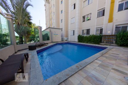 Apartamento à venda com 45m², 2 quartos e 1 vaga Apartamento à venda com 45m², 2 quartos e 1 vagaÁrea comum - Piscina