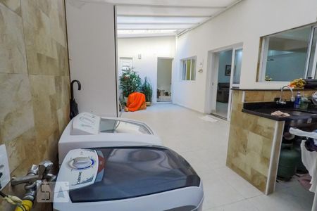 Varanda com churrasqueira de apartamento à venda com 2 quartos, 131m² em Aclimação, São Paulo