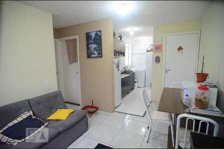 Sala de apartamento à venda com 2 quartos, 40m² em Mato Grande, Canoas