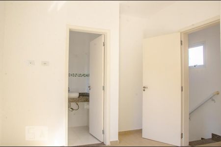 Suíte 1 de casa à venda com 2 quartos, 105m² em Vila Pita, São Paulo