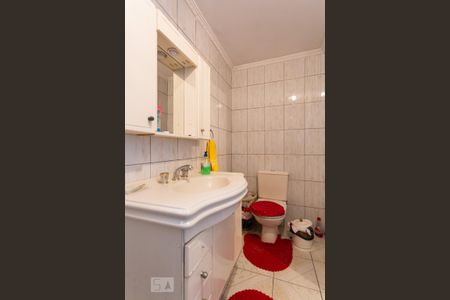 Casa à venda com 250m², 5 quartos e 2 vagas Casa à venda com 250m², 5 quartos e 2 vagasBanheiro da Suíte 2