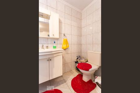 Casa à venda com 250m², 5 quartos e 2 vagas Casa à venda com 250m², 5 quartos e 2 vagasBanheiro da Suíte 2