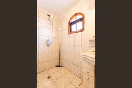 Casa à venda com 250m², 5 quartos e 2 vagas Casa à venda com 250m², 5 quartos e 2 vagasBanheiro da Suíte 2