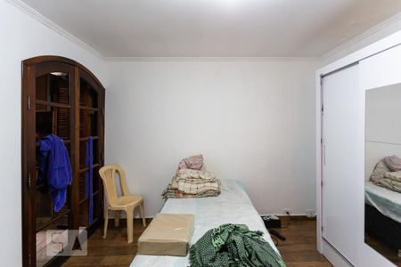 Casa à venda com 250m², 5 quartos e 2 vagas Casa à venda com 250m², 5 quartos e 2 vagasQuarto 3