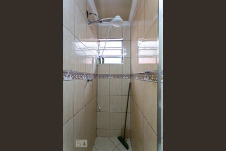 Casa à venda com 250m², 5 quartos e 2 vagas Casa à venda com 250m², 5 quartos e 2 vagasBanheiro