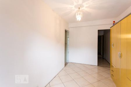 Casa à venda com 250m², 5 quartos e 2 vagas Casa à venda com 250m², 5 quartos e 2 vagasSuíte