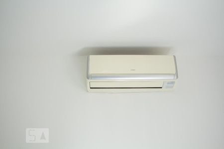 Apartamento à venda com 55m², 2 quartos e 2 vagas Apartamento à venda com 55m², 2 quartos e 2 vagasQuarto 2 detalhe