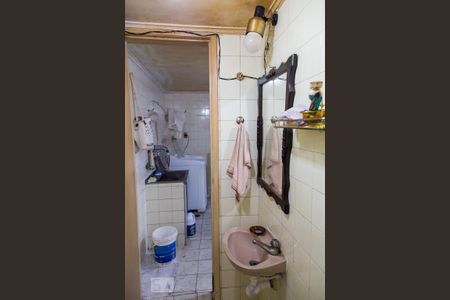 Casa à venda com 315m², 3 quartos e 2 vagas Casa à venda com 315m², 3 quartos e 2 vagasBanheiro da Área de Serviço