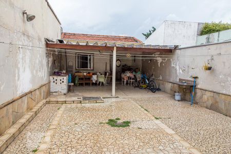 Casa à venda com 315m², 3 quartos e 2 vagas Casa à venda com 315m², 3 quartos e 2 vagasQuintal
