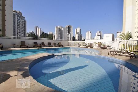 Apartamento para alugar com 96m², 2 quartos e 2 vagasÁrea comum - Piscina