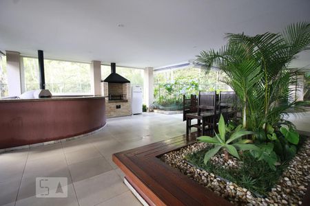 Apartamento para alugar com 96m², 2 quartos e 2 vagasÁrea comum - Churrasqueira